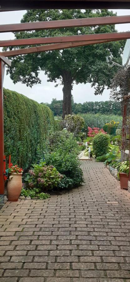 Bungalow Idylle Am See Neuruppin Luaran gambar