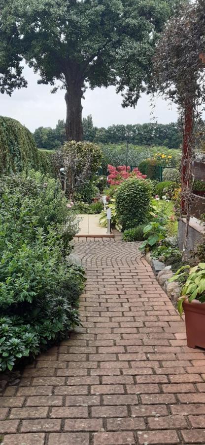 Bungalow Idylle Am See Neuruppin Luaran gambar